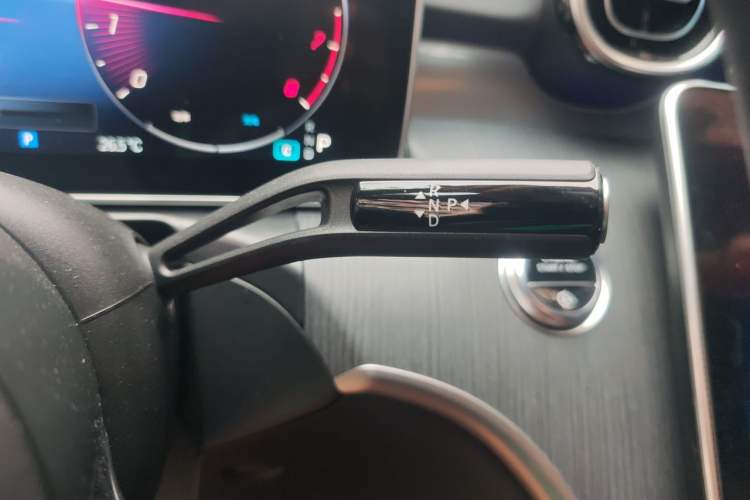 Used Mercedes-Benz C-Class 2024 C 200 L Sport Edition Gear Lever