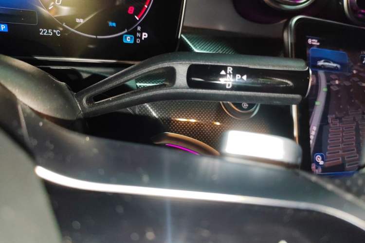 Used Mercedes-Benz C-Class 2024 Restyled C 260 L Sport Edition Gear Lever