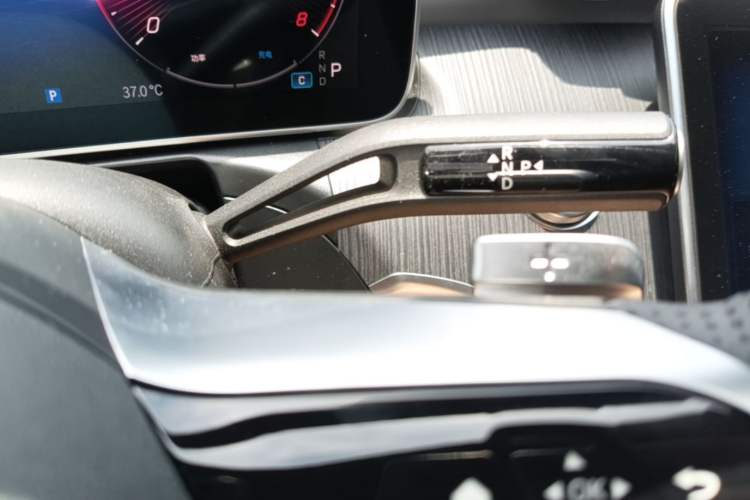 Used Mercedes-Benz C-Class 2024 Restyled C 200 L Sport Edition Gear Lever