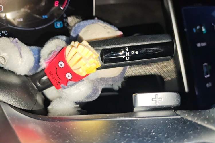 Used Mercedes-Benz C-Class 2024 Restyled C 260 L Sport Edition Gear Lever