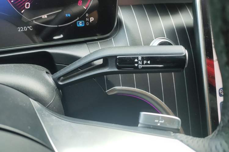 Used Mercedes-Benz C-Class 2024 Restyled C-Class 260 L Sport Edition Gear Lever