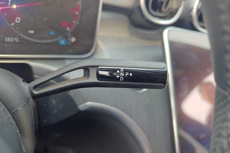 Used Mercedes-Benz C-Class 2024 C 200 L Sport Edition Gear Lever