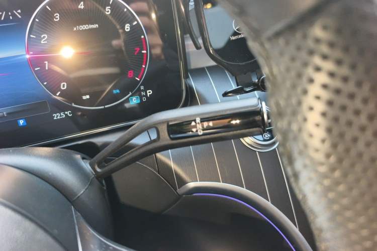 Used Mercedes-Benz C-Class 2024 C 260 L Sport Edition Gear Lever