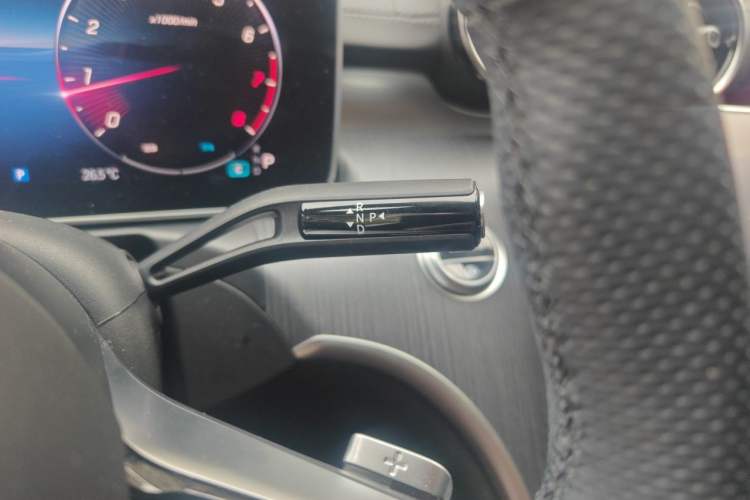 Used Mercedes-Benz C-Class 2024 Restyled C 200 L Sport Edition Gear Lever