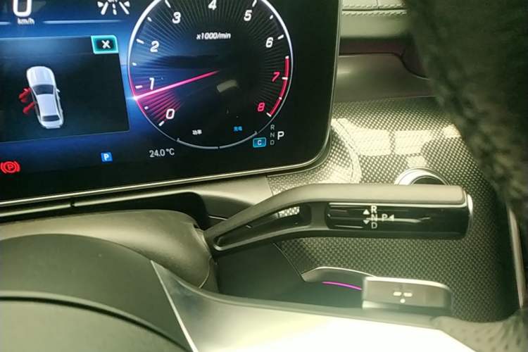 Used Mercedes-Benz C-Class 2024 Restyled C 260 L Sport Edition Gear Lever
