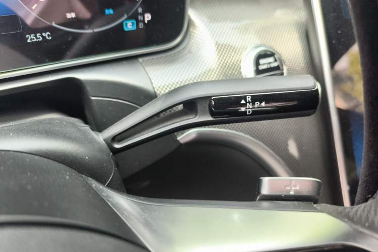 Used Mercedes-Benz C-Class 2024 Facelift C 260 L Gear Lever