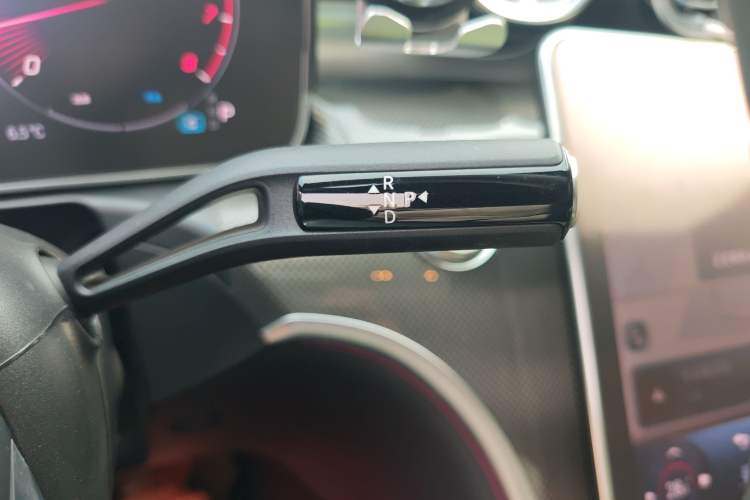 Used Mercedes-Benz C-Class 2024 Restyled C 260 L Sport Edition Gear Lever
