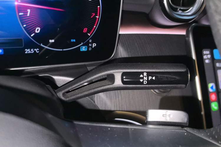 Used Mercedes-Benz C-Class 2024 Restyled C 260 L Sport Edition Gear Lever