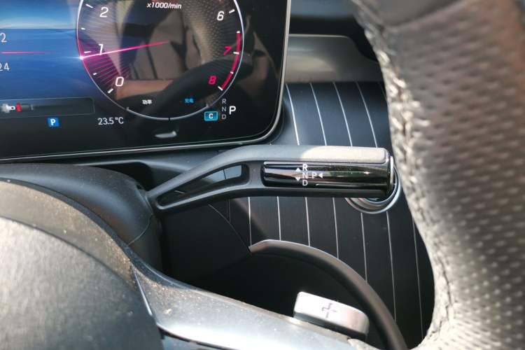 Used Mercedes-Benz C-Class 2024 C 200 L Sport Edition Gear Lever