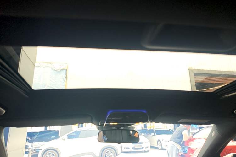 Used Mercedes-Benz C-Class 2024 C 200 L Sport Edition Headliner