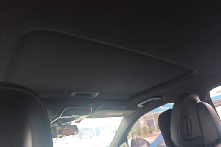 Used Mercedes-Benz C-Class 2024 C 200 L Sport Edition Headliner