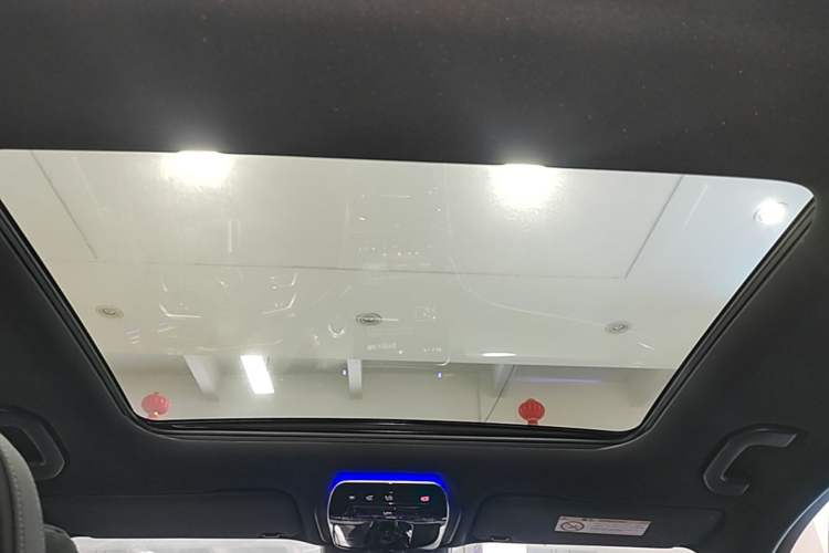 Used Mercedes-Benz C-Class 2024 Restyled C 260 L Sport Edition Headliner