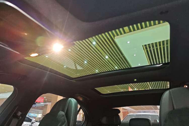 Used Mercedes-Benz C-Class 2024 Restyled C 260 L Sport Edition Headliner