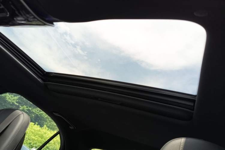 Used Mercedes-Benz C-Class 2024 Restyled C 200 L Sport Edition Headliner