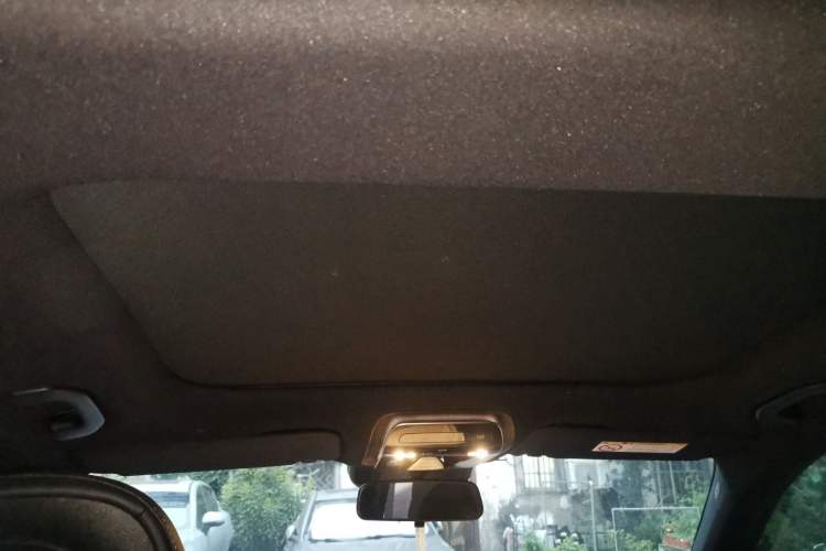 Used Mercedes-Benz C-Class  Headliner