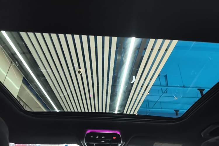 Used Mercedes-Benz C-Class 2024 Restyled C 260 L Sport Edition Headliner