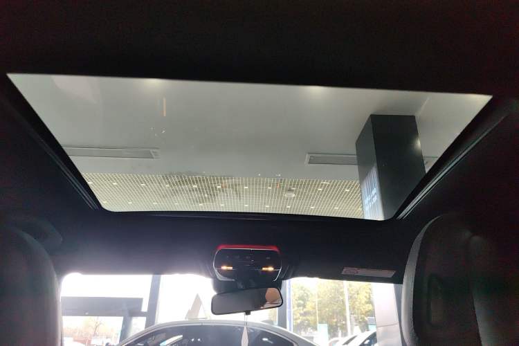 Used Mercedes-Benz C-Class 2024 Restyled C 260 L Sport Edition Headliner