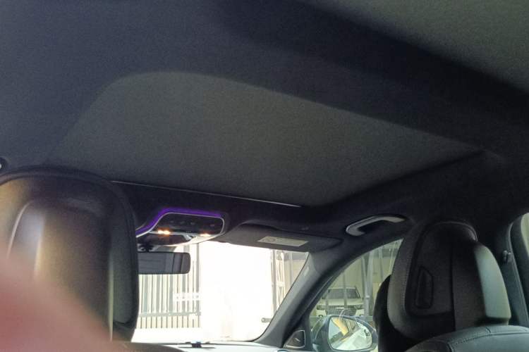 Used Mercedes-Benz C-Class 2024 Second Facelift C 260 L Starry Night Sport Edition Headliner
