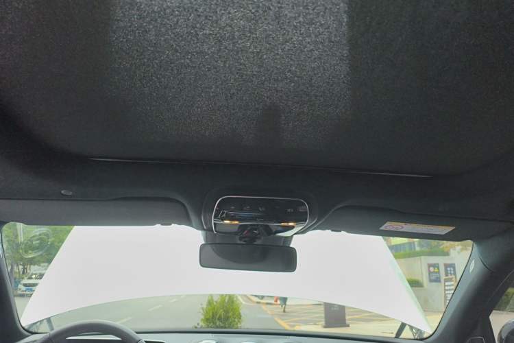 Used Mercedes-Benz C-Class 2024 Second Facelift C 260 L Starry Night Sport Edition Headliner