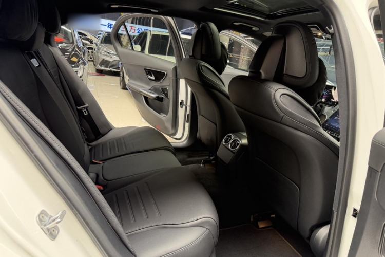 Used Mercedes-Benz C-Class 2024 Restyled C 200 L Sport Edition Headliner