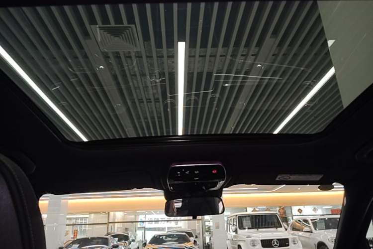 Used Mercedes-Benz C-Class 2024 Restyled C 260 L Sport Edition Headliner