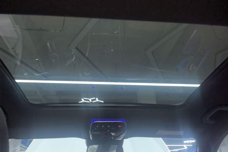 Used Mercedes-Benz C-Class 2024 Restyled C 260 L Sport Edition Headliner