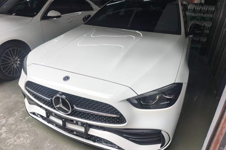 Mercedes-Benz C-Class 2024 Facelifted C-Class 260 L Night Edition Sports Version