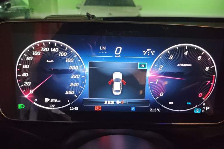 Used Mercedes-Benz C-Class 2024 Second Facelift C 260 L Instrument Cluster