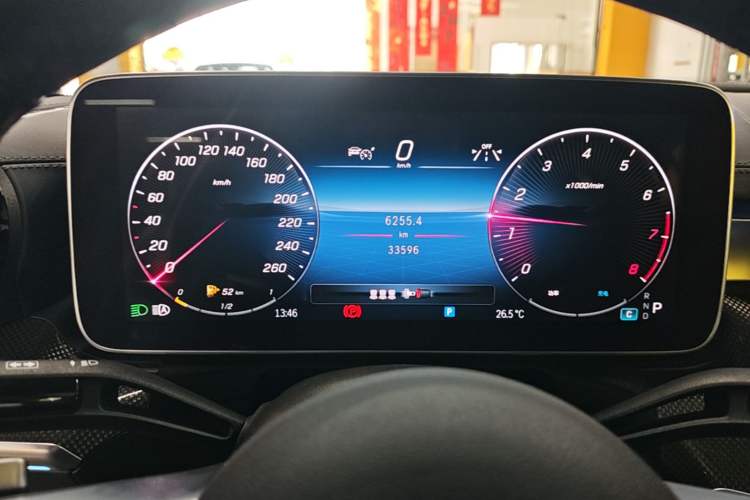 Used Mercedes-Benz C-Class 2024 Restyled C 260 L Sport Edition Instrument Cluster