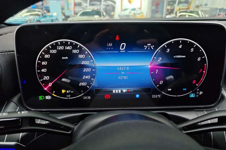 Used Mercedes-Benz C-Class 2024 Restyled C 260 L Sport Edition Instrument Cluster