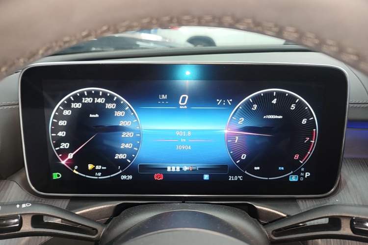 Used Mercedes-Benz C-Class 2024 C 200 L Sport Edition Instrument Cluster
