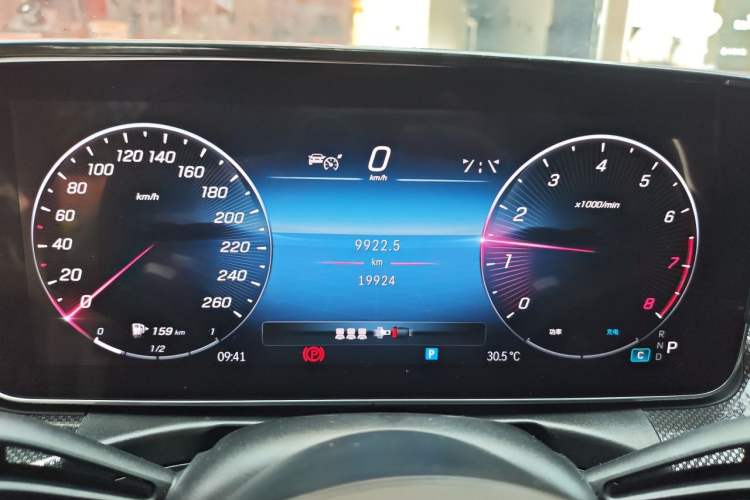 Used Mercedes-Benz C-Class 2024 C 260 L Sport Edition Instrument Cluster
