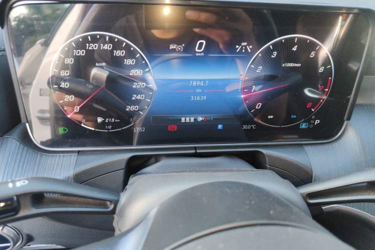Used Mercedes-Benz C-Class 2024 C 200 L Sport Edition Instrument Cluster