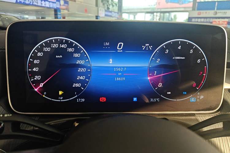 Used Mercedes-Benz C-Class 2024 Restyled C 260 L Sport Edition Instrument Cluster