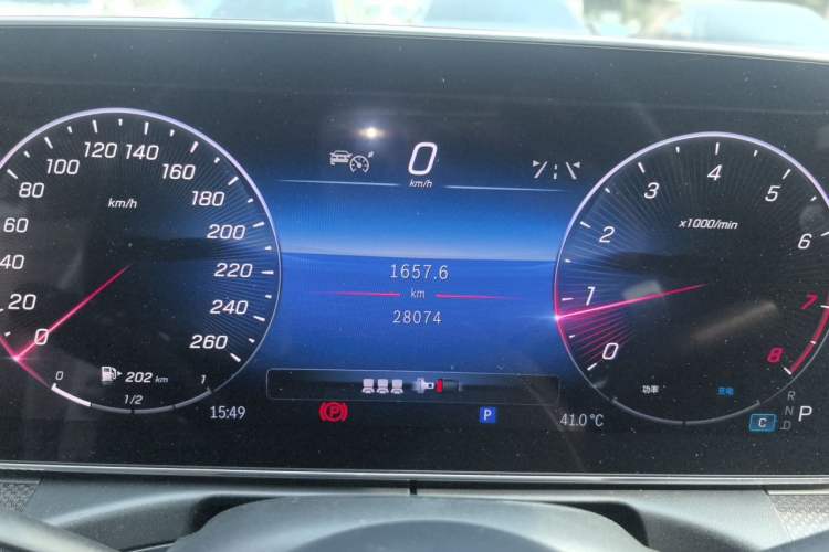 Used Mercedes-Benz C-Class 2024 Restyled C 260 L Sport Edition Instrument Cluster