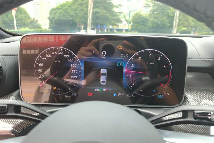 Used Mercedes-Benz C-Class 2024 Restyled C-Class 260 L Sport Edition Instrument Cluster