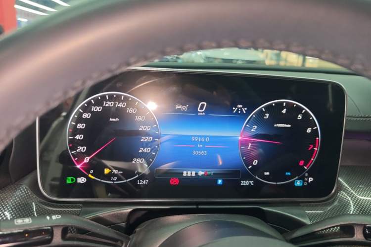 Used Mercedes-Benz C-Class 2024 Restyled C 260 L Sport Edition Instrument Cluster
