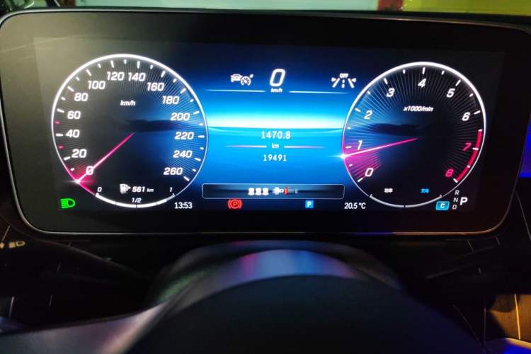 Used Mercedes-Benz C-Class 2024 Second Facelift C 260 L Sport Edition Instrument Cluster