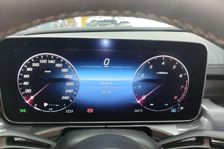Used Mercedes-Benz C-Class 2024 Facelifted C-Class 260 L Night Edition Sports Version Instrument Cluster