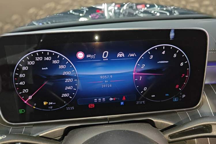 Used Mercedes-Benz C-Class 2024 Facelifted C-Class 260 L Night Edition Sports Version Instrument Cluster