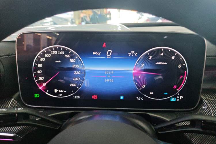 Used Mercedes-Benz C-Class 2024 Restyled C 260 L Sport Edition Instrument Cluster