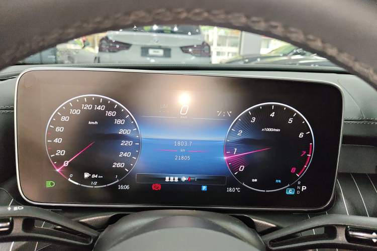 Used Mercedes-Benz C-Class 2024 C 260 L Brilliant Night Sports Edition Instrument Cluster