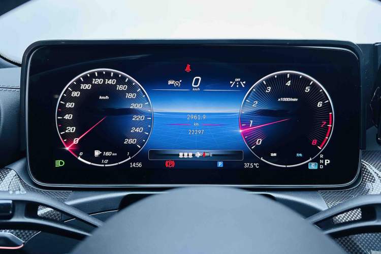 Used Mercedes-Benz C-Class 2024 Restyled C 260 L Sport Edition Instrument Cluster