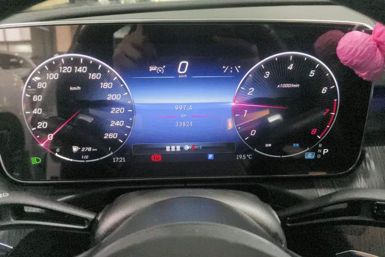 Used Mercedes-Benz C-Class 2024 Restyled C 260 L Sport Edition Instrument Cluster