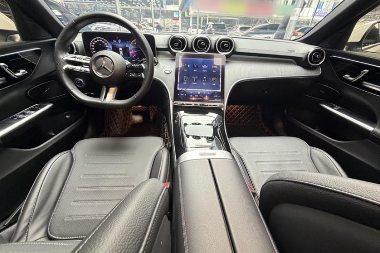 Used Mercedes-Benz C-Class 2024 Restyled C 200 L Sport Edition Interior 1
