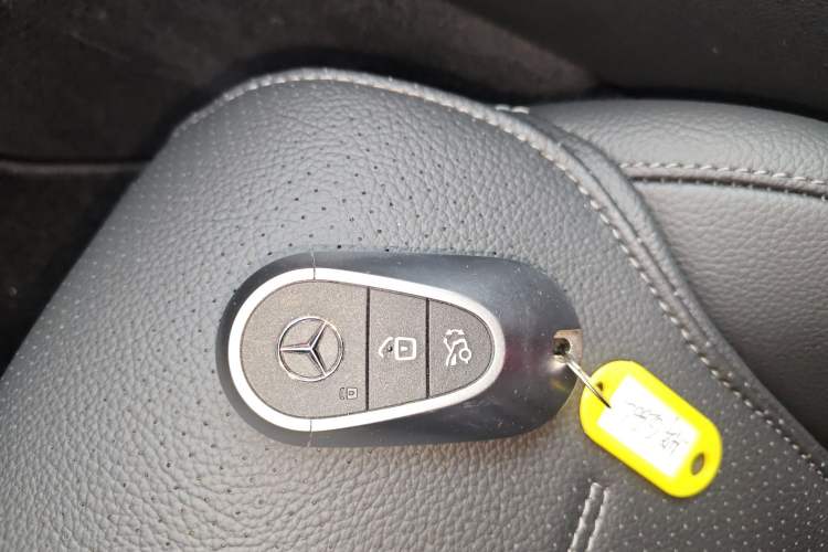 Used Mercedes-Benz C-Class 2024 C 260 L Sport Edition Interior 1