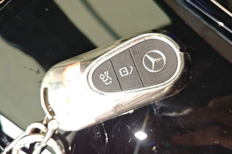 Used Mercedes-Benz C-Class 2024 Restyled C-Class 260 L Sport Edition Interior 1