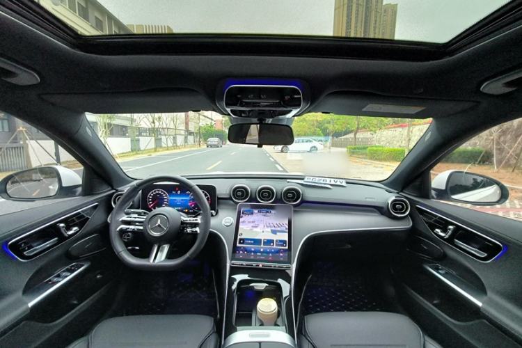 Used Mercedes-Benz C-Class 2024 C 200 L Sport Edition Interior 1
