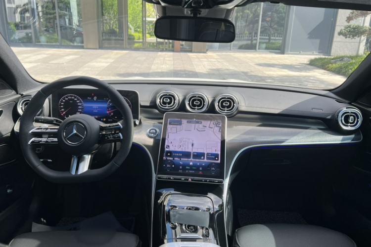 Used Mercedes-Benz C-Class 2024 Restyled C-Class 260 L Sport Edition Interior 1