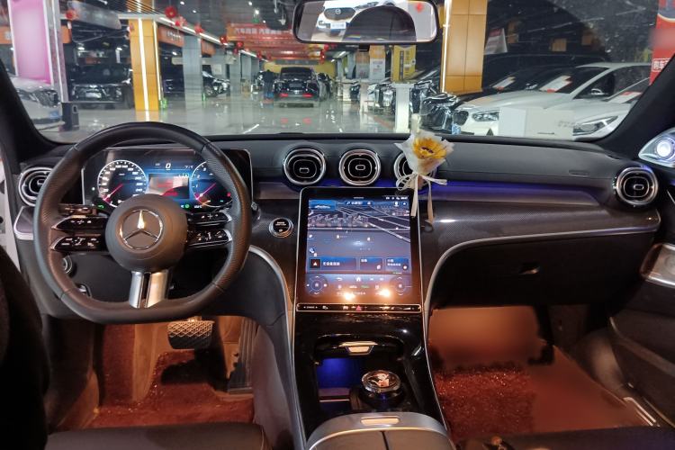 Used Mercedes-Benz C-Class 2024 C 260 L Sport Edition Interior 1